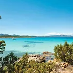 3 Bedrooms, 2 Bathrooms In Just 70 Mt From The Sea Apartmán Marinella (Sardinia)