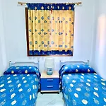 3 Bedrooms, 2 Bathrooms In Just 70 Mt From The Sea