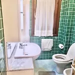 3 Bedrooms, 2 Bathrooms In Just 70 Mt From The Sea *