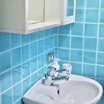 3 Bedrooms, 2 Bathrooms In Just 70 Mt From The Sea Apartmán