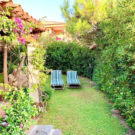 3 Bedrooms, 2 Bathrooms In Just 70 Mt From The Sea *