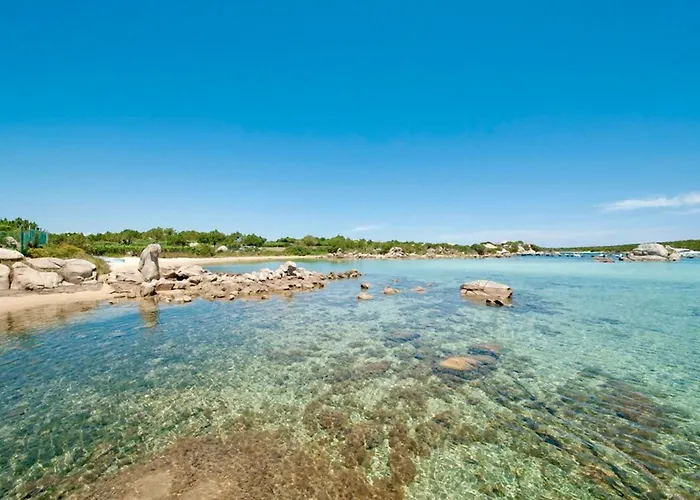 3 Bedrooms, 2 Bathrooms In Just 70 Mt From The Sea